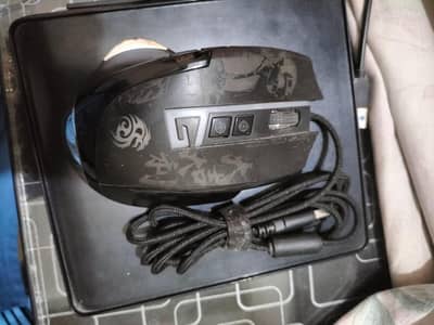 Ergonomic RGB Gaming Mouse