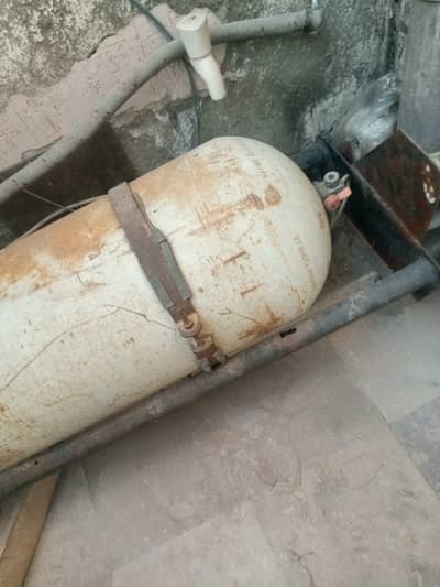 CNG cylinder with kit