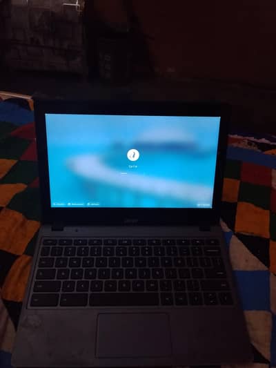 Acer C740 TouchScreen Chromebook