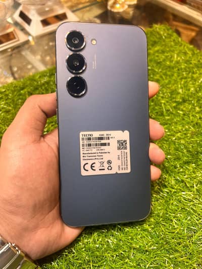 Tecno spark 40 pro