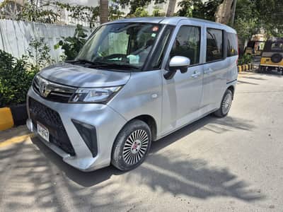 Toyota Roomy 2021