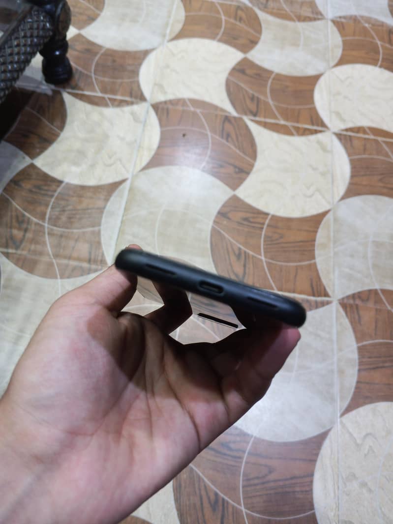 Google Pixel 4 6