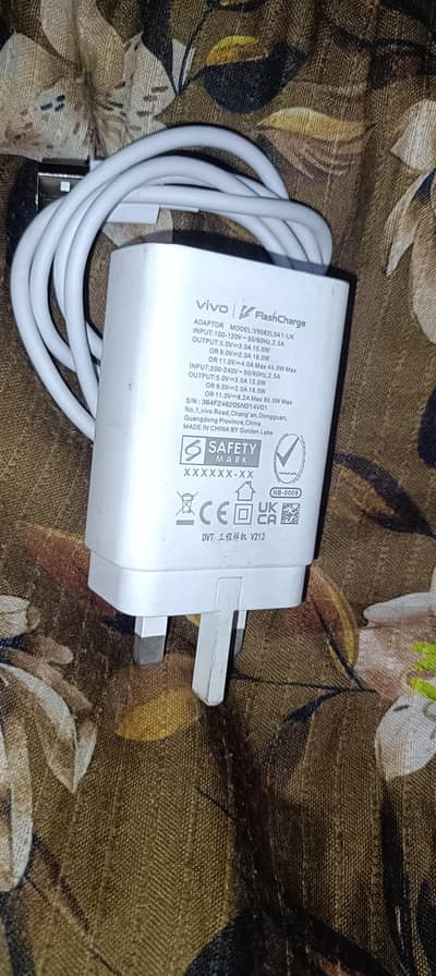 V50 Original Flash Charger 90W  Original Adapter & Cabel