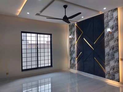 Property For sale In Bahria Town - Sector E Lahore Is Available Under Rs. 19000000
