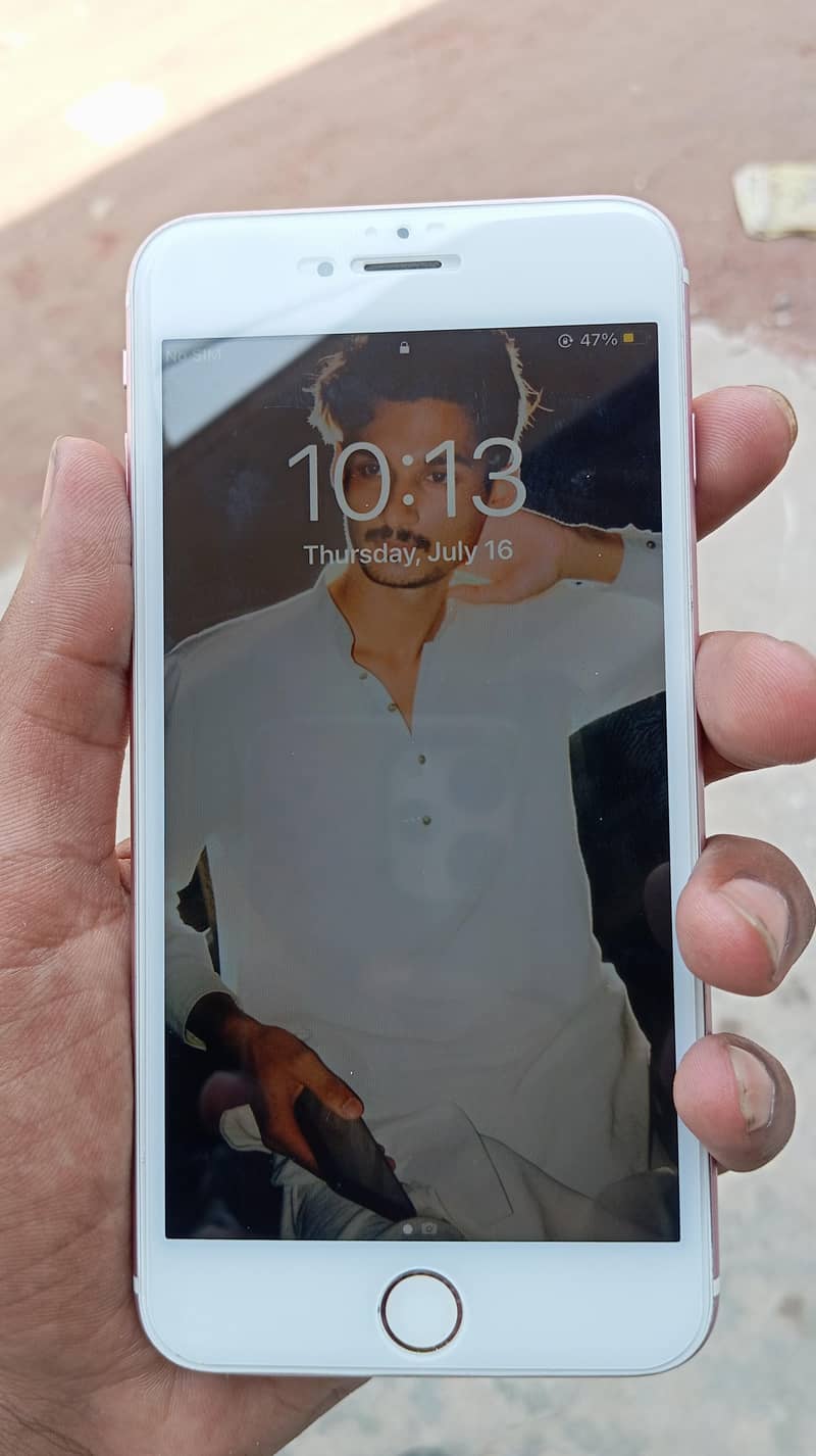 Apple iPhone 6S Plus 1