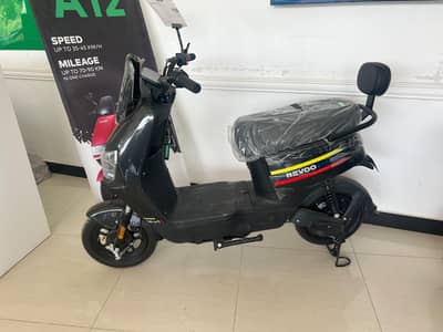 Revoo soccty y06 2026