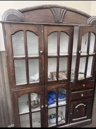 Showcase/cabinet/ shelvs/ bartan almari for sale