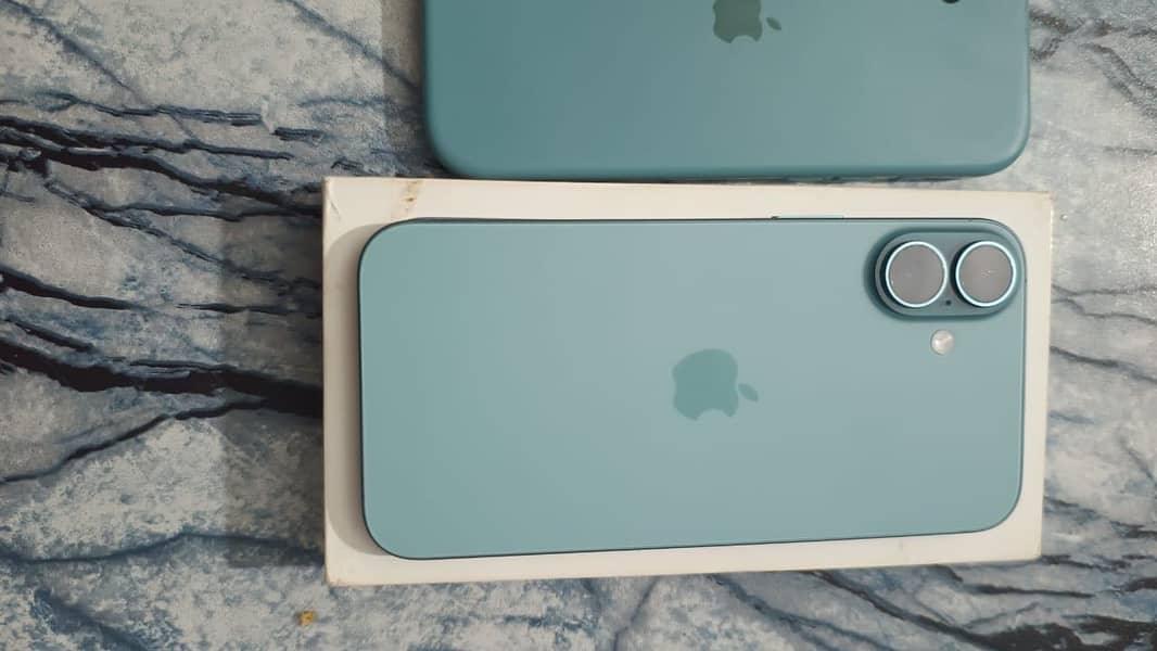 Iphone 16plus Sim locked 0