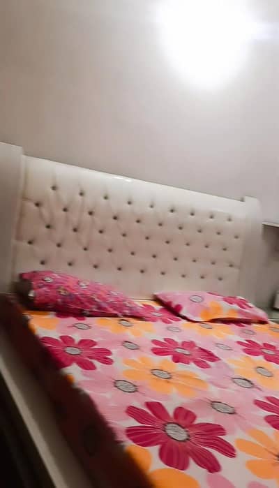 MOLTYFOAM  KING BED FULL SIZE