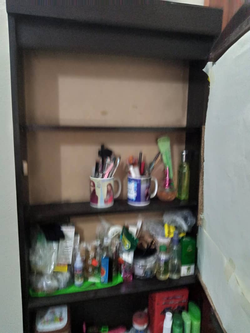 dressing table 3