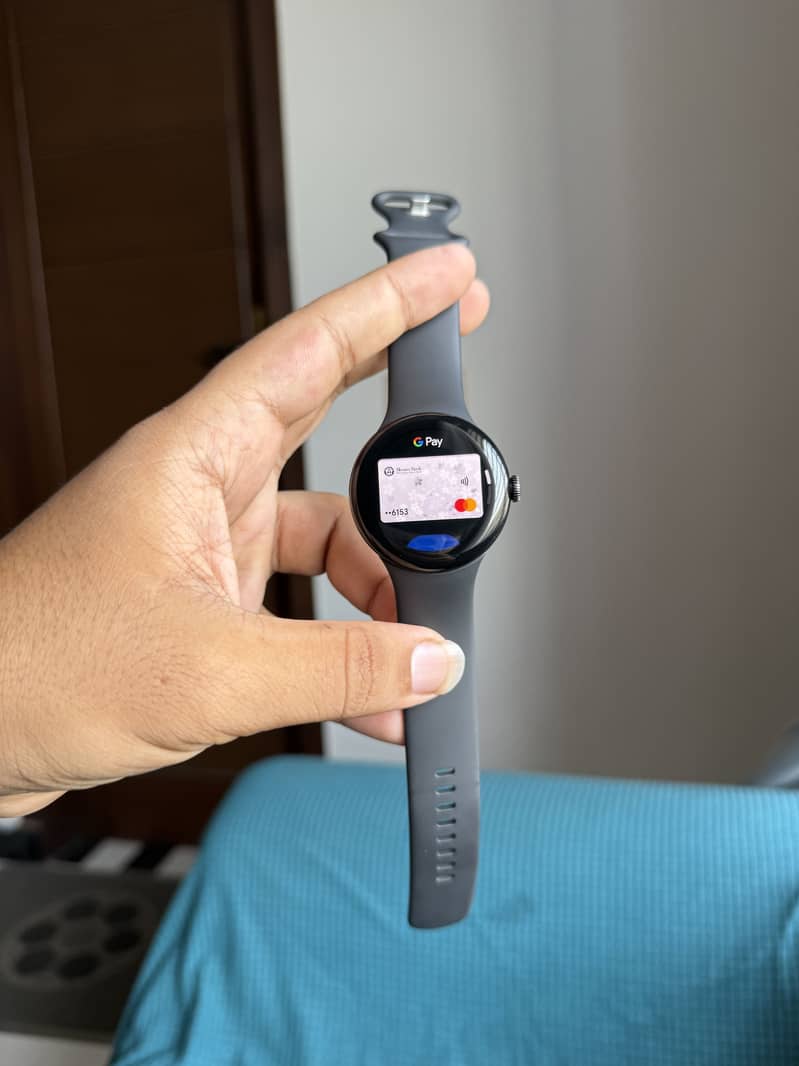 Google Pixel Watch (LTE) 2