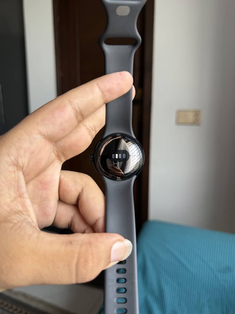 Google Pixel Watch (LTE) 7
