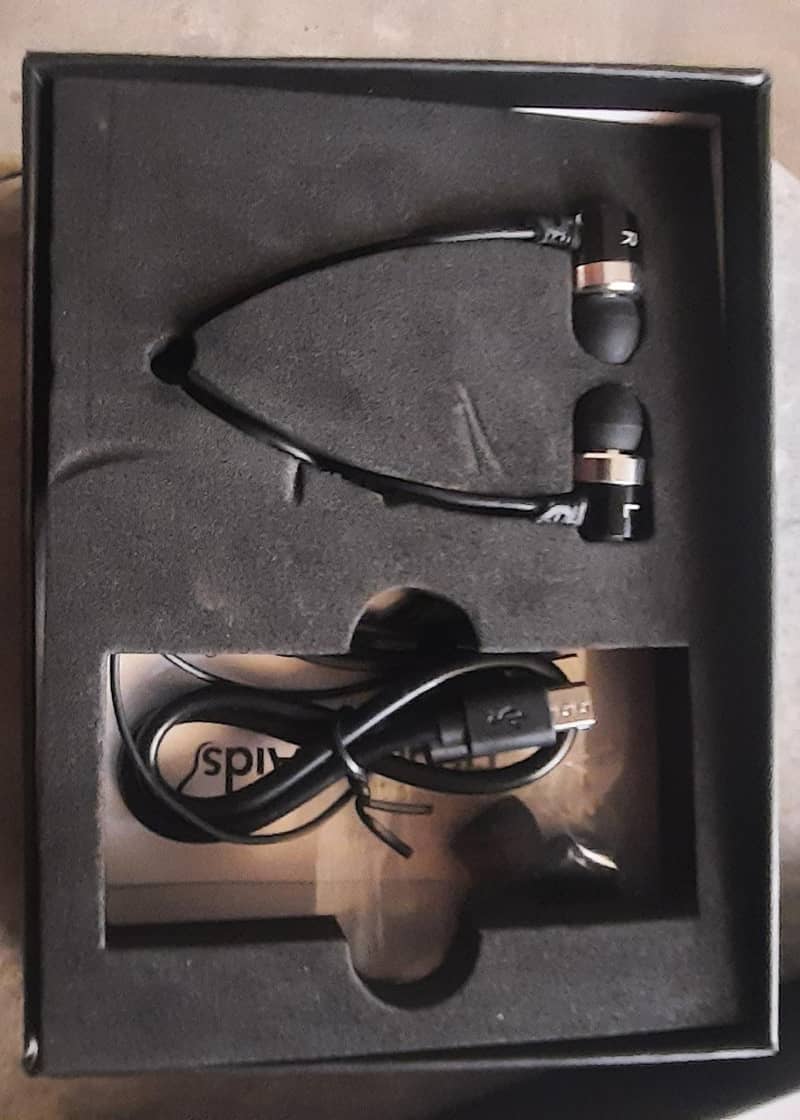 headphone 1