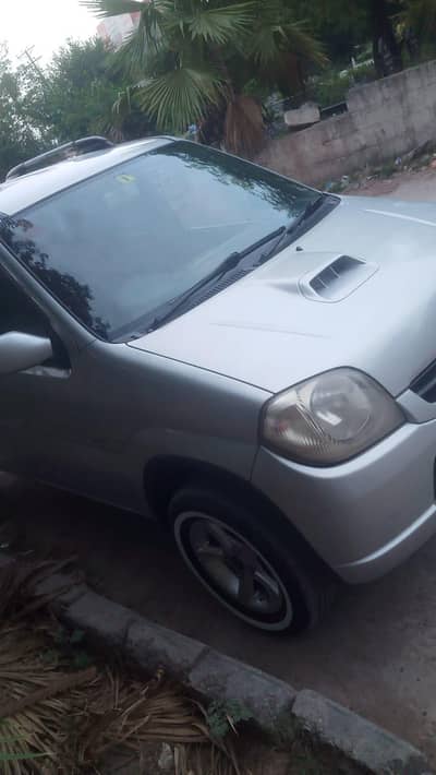 Suzuki Kei 2001