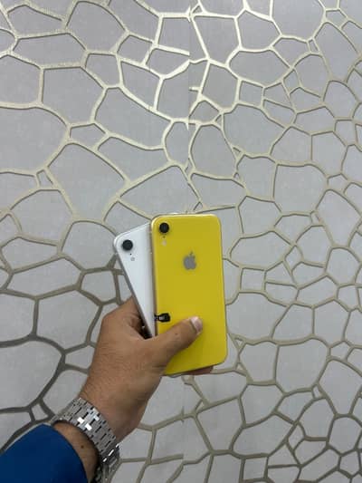 Apple iPhone XR 64Gb