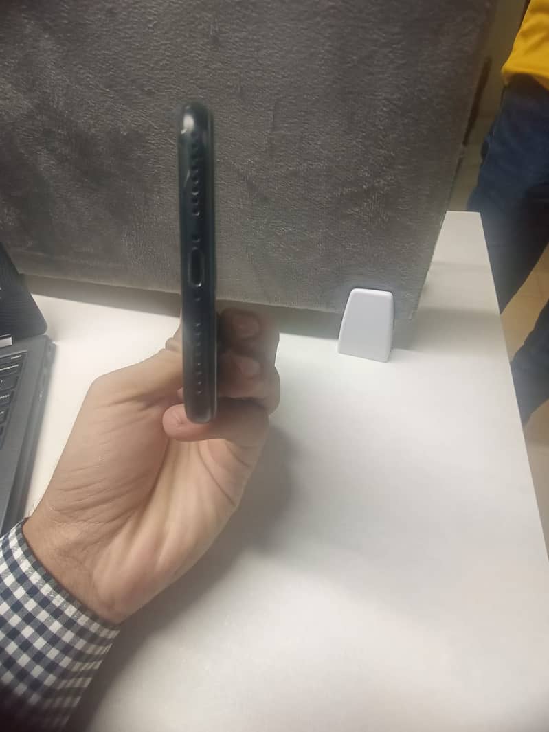 Iphone 7 plus 1