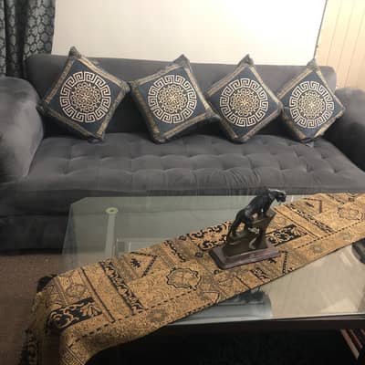 123 sofa set for sale used only one year