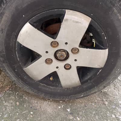 alloy rim 13 num with tyre