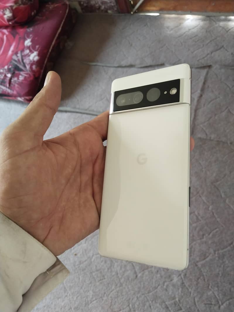 Google Pixel 7 Pro 4
