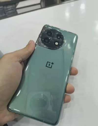 One Plus 11 16gb 256gb