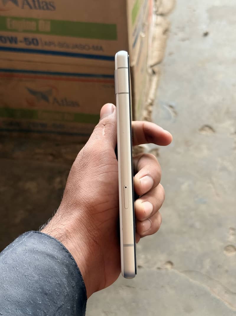 Google Pixel 7a 3