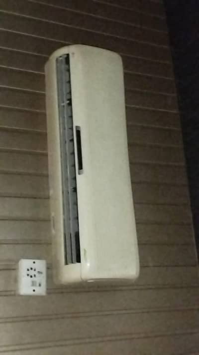 lg 1 ton non Invertor