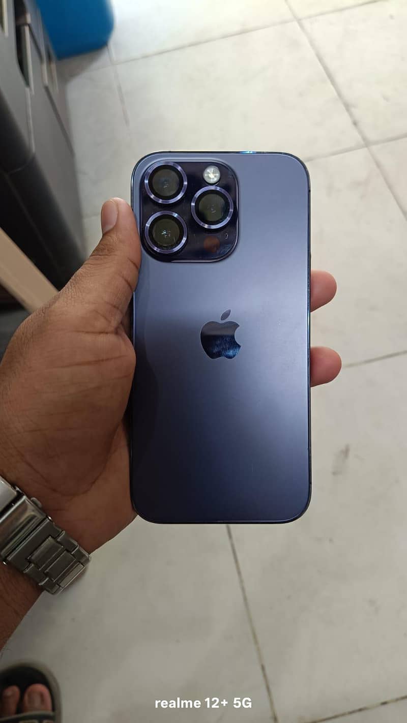 Apple iPhone 14 Pro 0