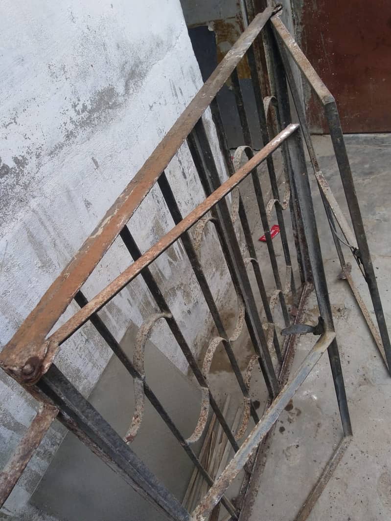 Iron window 9