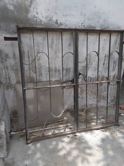 Iron window