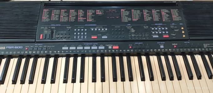 Yamaha PSR 600 Professional piano Yamaha Keyboard Casio Roland Korg