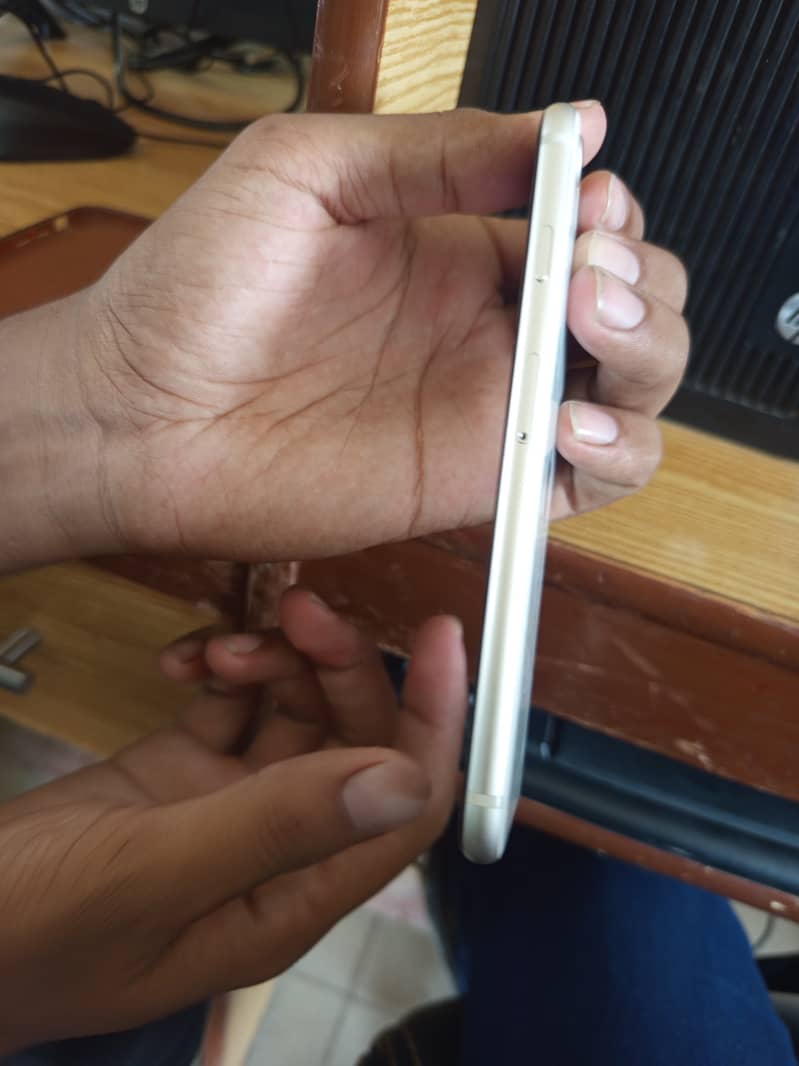 Apple iPhone SE 1