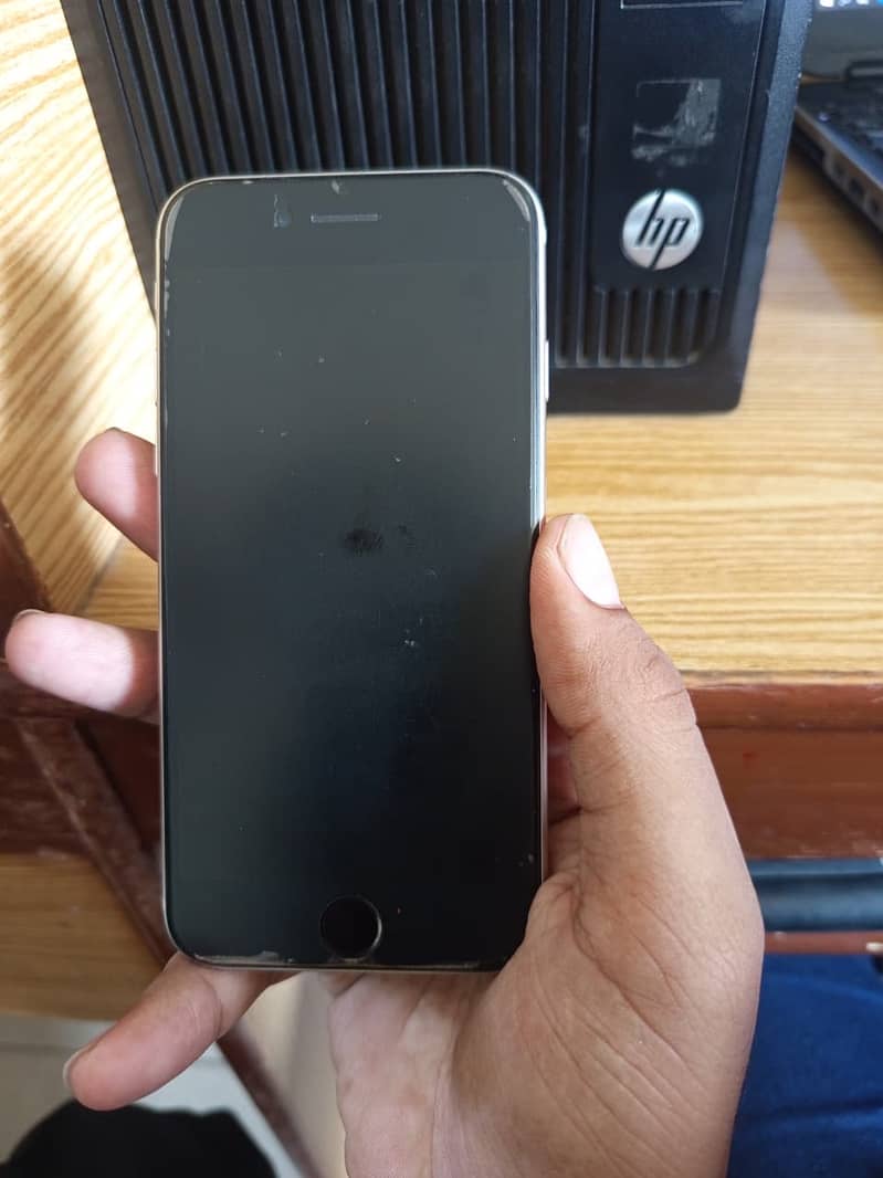 Apple iPhone SE 3