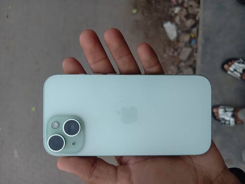 Apple iPhone 15 0