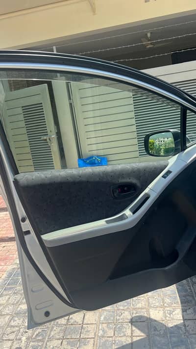 Toyota Vitz 2010