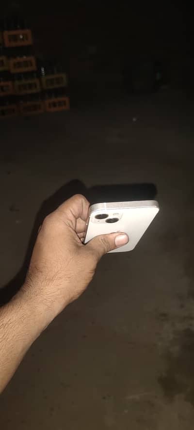 Apple iPhone 13 factory unlock