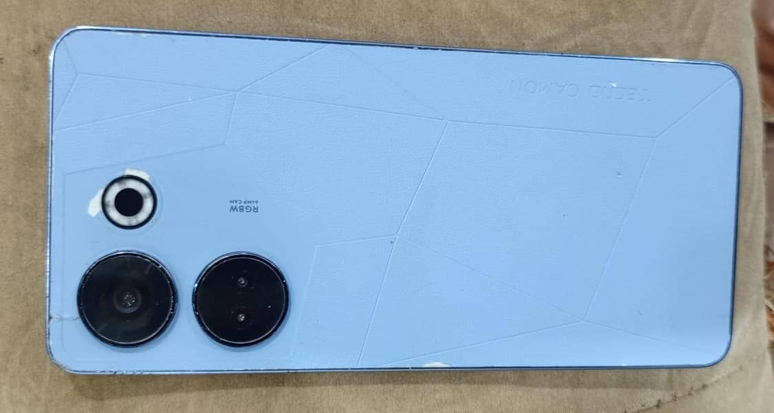 Tecno CAMON 20 10