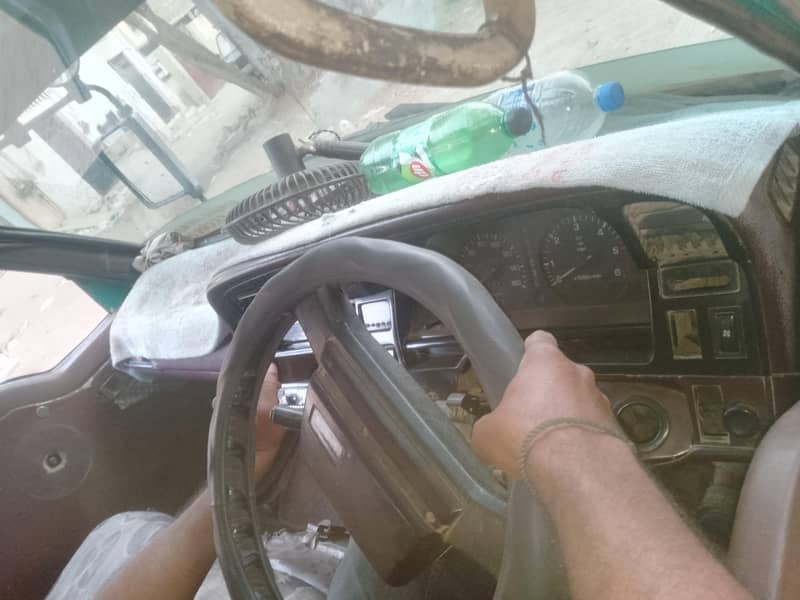 hiace 8