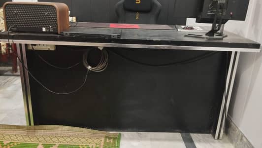 Office Table Urge Sale  Whatsapp 0315//1724/956