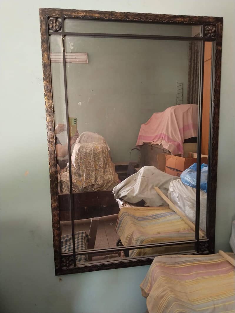 DRESSING MIRROR WITH CONSOLE 0
