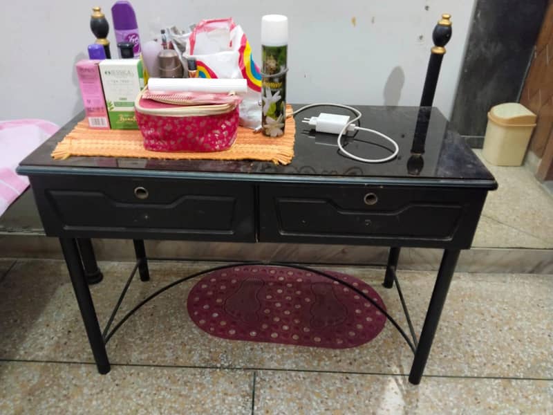 DRESSING MIRROR WITH CONSOLE 1