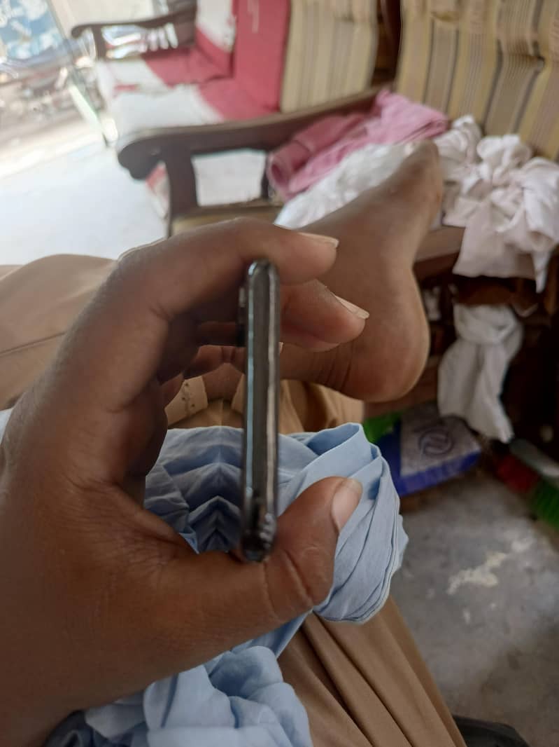 Apple iPhone X 3