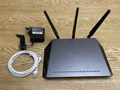 NetGear  Dual Band Router D7000 Ac1900