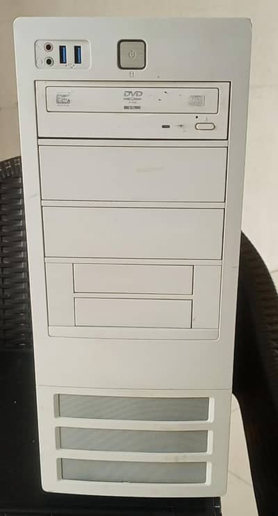 Asus Q170 Xeon E3-1230 v5 500w Supply Read Post