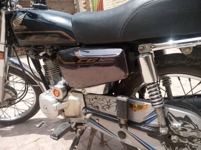 Honda CG 125 SE 2023/24