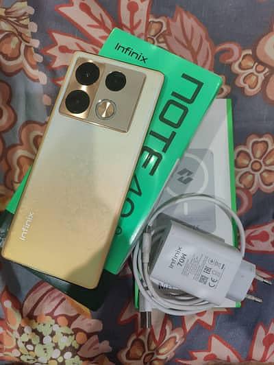 Infinix Note 40 Pro