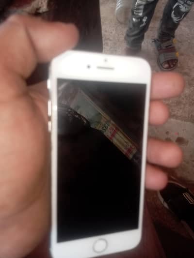 Apple iPhone 8