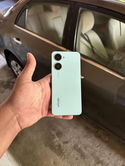Vivo Y03 4 64 10by 9.5  condition