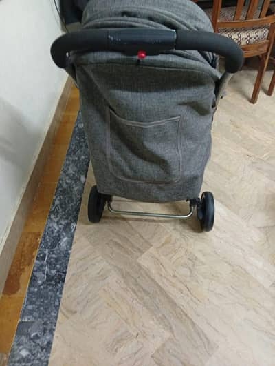 slightly used stroller urgent selling