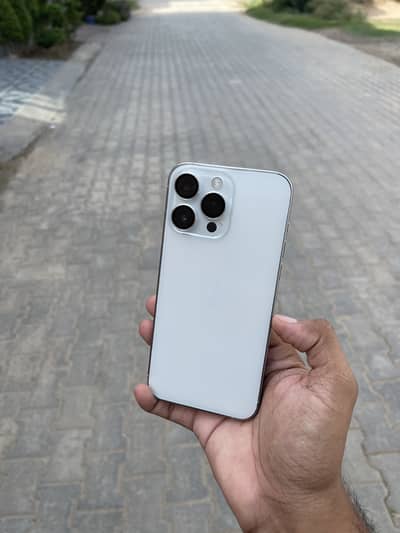 iPhone 14 Pro Max factory unlock Waterpack loc Sahiwal 03280443175
