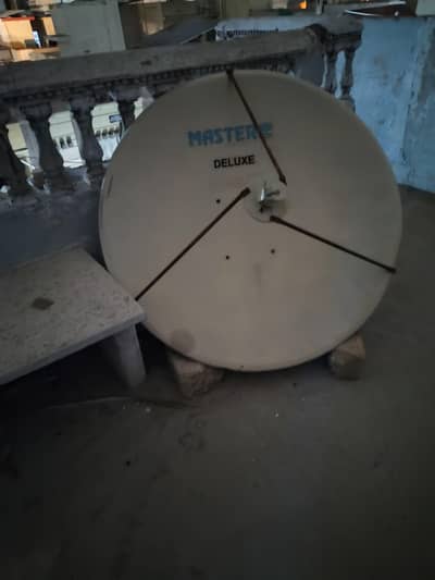 dish 5 feet with cband good condition